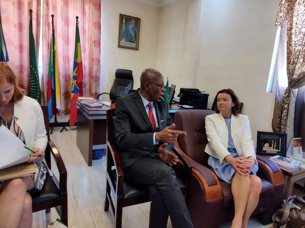 Visite de la Vice-Présidente et Ministre des Affaires Etrangères de Slovenie à l’Ambassade des Comores à Addis Abeba